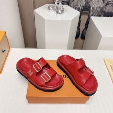 Louis Vuitton Slippers